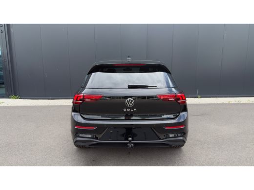 Volkswagen Golf Life Edition eHybrid | 'App-Connect' draadloze smartphone integratie | Achterlichten LED | Achter... ActivLease financial lease