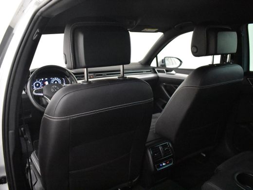 Volkswagen Passat Variant 1.4 TSI PHEV GTE Business 218Pk DSG/AUTO | Trekhaak uitklapbaar | Achteruitrijcamera | Ma... ActivLease financial lease