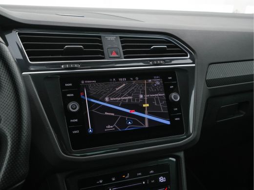 Volkswagen Tiguan 1.4 TSI eHybrid R-Line Business+ (Plug-in) (INCL-BTW) Aut. *LEATHER-FABRIC | FULL-LED | ADAPTIVE-... ActivLease financial lease