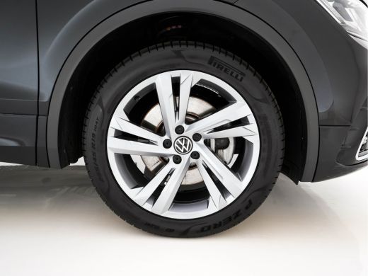 Volkswagen Tiguan 1.4 TSI eHybrid R-Line Business+ (Plug-in) (INCL-BTW) Aut. *LEATHER-FABRIC | FULL-LED | ADAPTIVE-... ActivLease financial lease