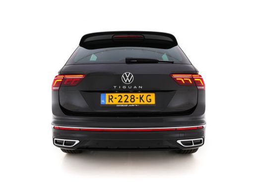 Volkswagen Tiguan 1.4 TSI eHybrid R-Line Business+ (Plug-in) (INCL-BTW) Aut. *LEATHER-FABRIC | FULL-LED | ADAPTIVE-... ActivLease financial lease