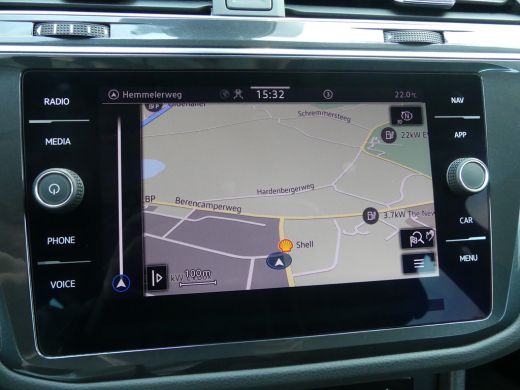 Volkswagen Tiguan 1.4 TSI eHybrid Life | TREKHAAK | CAMERA | ADAPTIVE CRUISE | DODEHOEKDETECTIE | STUUR+STOELVERWAR... ActivLease financial lease