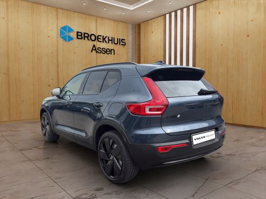 Volvo  EX40 185 kW Single Motor Extended Range RWD Plus Black Edition | BLIS | 360 Camera | Stoel + Stuur Ver... ActivLease financial lease