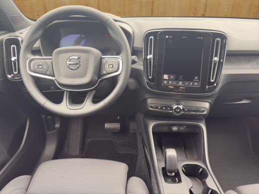 Volvo  EX40 185 kW Single Motor Extended Range RWD Plus Black Edition | BLIS | 360 Camera | Stoel + Stuur Ver... ActivLease financial lease