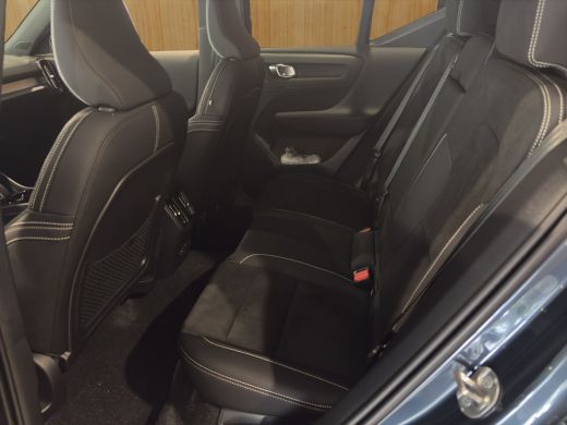 Volvo  EX40 Single Motor Extended Range Plus 82 kWh | BLIS | Elektrische Stoelen + Geheugen | Stoel + Stuur V... ActivLease financial lease