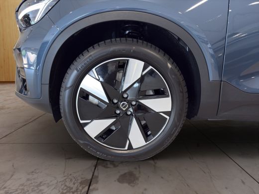 Volvo  EX40 Single Motor Extended Range Plus 82 kWh | BLIS | Elektrische Stoelen + Geheugen | Stoel + Stuur V... ActivLease financial lease