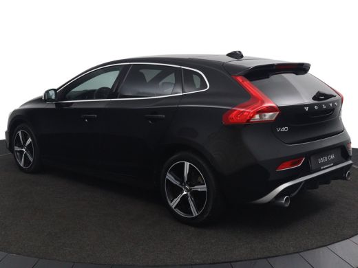 Volvo  V40 T3 Polar+ Sport | Panoramadak | Harman Kardon | Camera | Parkeersensoren voor en achter | Stoelve... ActivLease financial lease