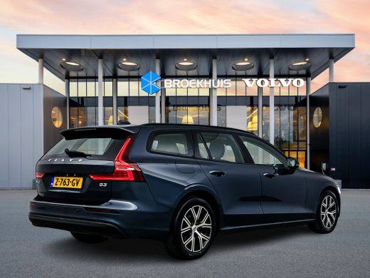 Volvo  V60 B3 Essential Edition | 17" | Leder | Google | BTW auto | Parkeercamera | Stoel/Stuurverwrming | P... ActivLease financial lease