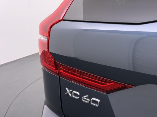 Volvo  XC60 2.0 T6 Plug-in hybrid AWD R-Design LUCHTVERING | 360 CAMERA | MEMORY | PANORAMADAK | HARMAN KARDO... ActivLease financial lease