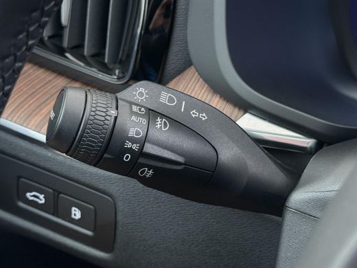 Volvo  XC60 2.0 T6 Plug-in hybrid AWD R-Design LUCHTVERING | 360 CAMERA | MEMORY | PANORAMADAK | HARMAN KARDO... ActivLease financial lease