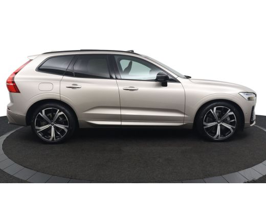 Volvo  XC60 T8 Plug-in hybrid AWD Plus Dark | Trekhaak elektrisch uitklapbaar ActivLease financial lease