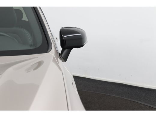 Volvo  XC60 T8 Plug-in hybrid AWD Plus Dark | Trekhaak elektrisch uitklapbaar ActivLease financial lease
