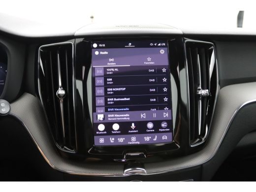 Volvo  XC60 T8 Plug-in hybrid AWD Plus Dark | Trekhaak elektrisch uitklapbaar ActivLease financial lease