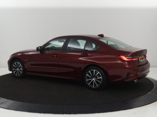 BMW 3 Serie 330e Business Edition Plus | Sportstoelen | Leder | Adaptive cruise | Stoelverwarming | Carplay |... ActivLease financial lease