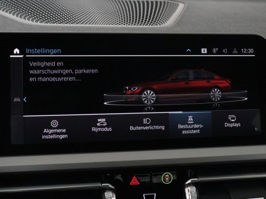 BMW 3 Serie 330e Business Edition Plus | Sportstoelen | Leder | Adaptive cruise | Stoelverwarming | Carplay |... ActivLease financial lease