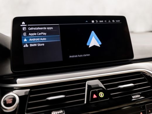 BMW 5 Serie 530e M Sport High Executive 293Pk Automaat (GROOT NAVI, M PAKKET, HEAD-UP DISPLAY, APPLE CARPLAY,... ActivLease financial lease