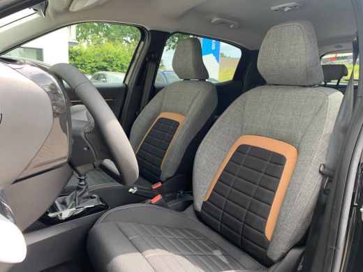 Citroën C3 Aircross 1.2 Turbo 100pk Plus Airco | AppleCarPlay/ Android Auto | Camera | DAB | LED | PDC Achter | ActivLease financial lease