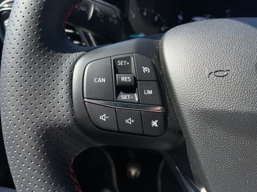 Ford Fiesta 1.0 EcoBoost Hybrid ST-Line X | Stoel- stuurverwarming | Carplay | Cruise | Panoramadak | Achteru... ActivLease financial lease