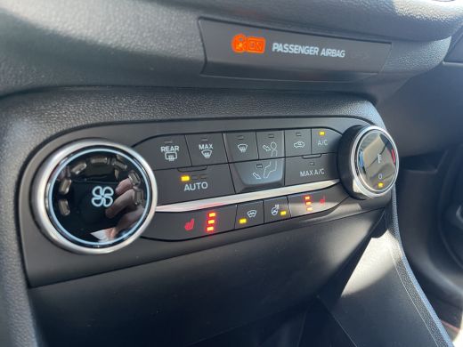 Ford Fiesta 1.0 EcoBoost Hybrid ST-Line X | Stoel- stuurverwarming | Carplay | Cruise | Panoramadak | Achteru... ActivLease financial lease