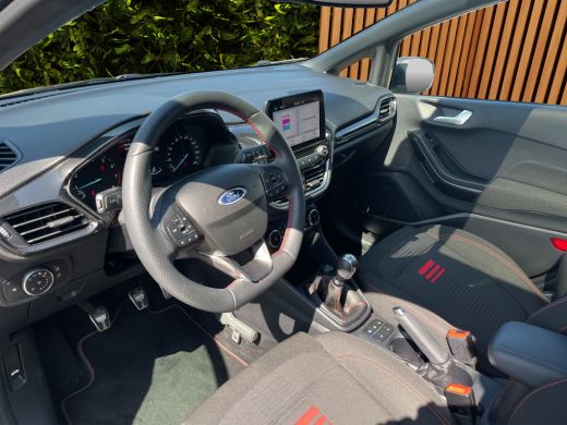 Ford Fiesta 1.0 EcoBoost Hybrid ST-Line X | Stoel- stuurverwarming | Carplay | Cruise | Panoramadak | Achteru... ActivLease financial lease