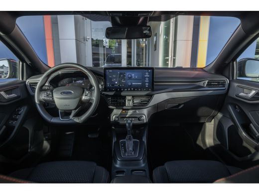 Ford Focus 1.0 EcoBoost Hybrid ST Line | Keyless | Elektrische Trekhaak | Stoel- Stuurverwarming | FULL Led ... ActivLease financial lease