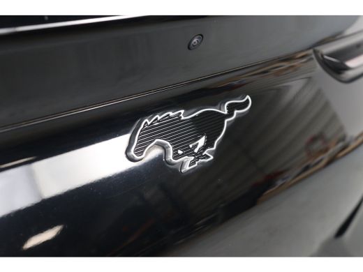 Ford Mustang Mach-E Mach-E RWD 75 kWh | 1e Eigenaar! | Dealer Onderhouden! | SOH 94,5% Leder | Panoramadak | Stoel/St... ActivLease financial lease