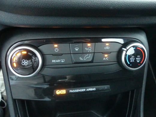 Ford Puma 1.0 EcoBoost Hybrid Titanium | CAMERA | PARKEERSENSOREN V+A | CRUISE | APPLE CARPLAY / ANDROID AU... ActivLease financial lease