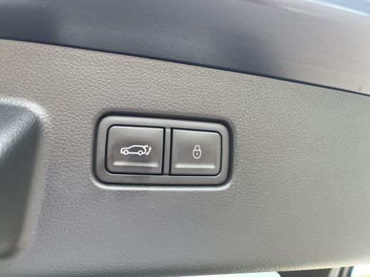 Genesis GV60 77.4kWh 217pk | SOH 100%|  360 graden Camera | Panoramadak | Adaptive Cruise control | 19-inch Ve... ActivLease financial lease
