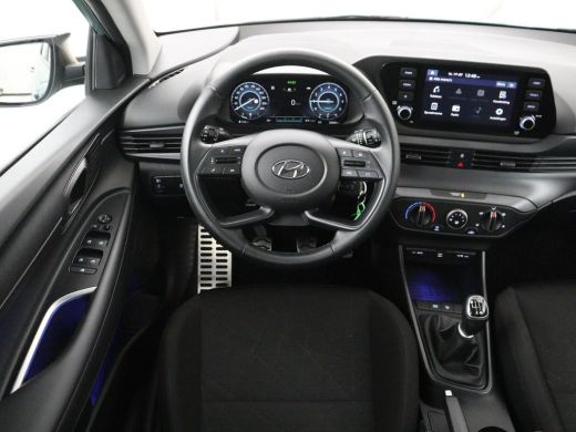 Hyundai Bayon | Cruise control | Camera | Carplay | Lane assist | DAB | Park assist | Sfeerverlichting | Full L... ActivLease financial lease