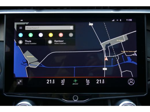 Lynk & Co 01 1.5 262PK PLUG-IN HYBRID AUTOMAAT / CAMERA V+A / PANO.DAK / KEYLESS / ELEKTR. ACHTERKLEP / 20" LM... ActivLease financial lease