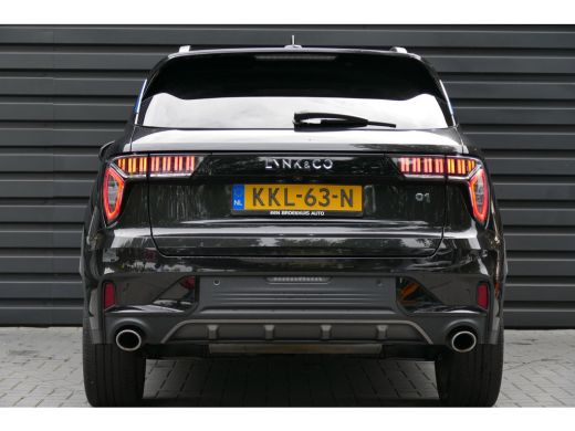 Lynk & Co 01 1.5 262PK PLUG-IN HYBRID AUTOMAAT / CAMERA V+A / PANO.DAK / KEYLESS / ELEKTR. ACHTERKLEP / 20" LM... ActivLease financial lease