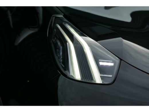 Lynk & Co 01 1.5 262PK PLUG-IN HYBRID AUTOMAAT / CAMERA V+A / PANO.DAK / KEYLESS / ELEKTR. ACHTERKLEP / 20" LM... ActivLease financial lease