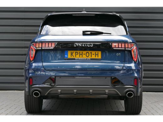 Lynk & Co 01 1.5 262PK PLUG-IN HYBRID AUTOMAAT / CAMERA V+A / PANO.DAK / KEYLESS / ELEKTR. ACHTERKLEP / 20" LM... ActivLease financial lease