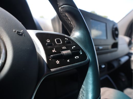 Mercedes-Benz Sprinter 314 AUTOMAAT L2H2 AIRCO CRUISE LEDER ActivLease financial lease