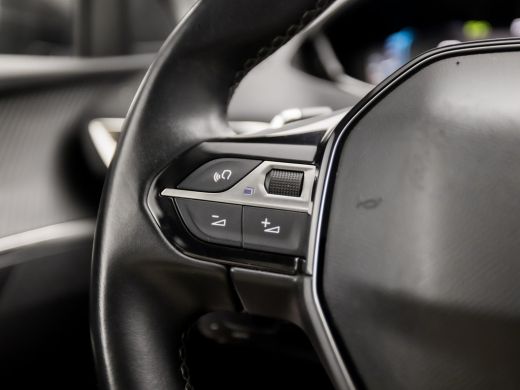 Peugeot 3008 1.6 HYbrid 225 Allure Sport 225Pk Automaat (APPLE CARPLAY, GROOT NAVI, 360 CAMERA, LEDER, KEYLESS... ActivLease financial lease