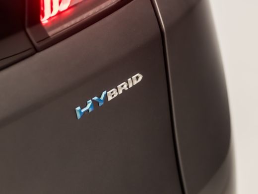 Peugeot 3008 1.6 HYbrid 225 Allure Sport 225Pk Automaat (APPLE CARPLAY, GROOT NAVI, 360 CAMERA, LEDER, KEYLESS... ActivLease financial lease