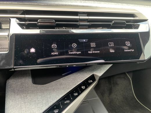 Peugeot e-3008 GT Exclusive 210 73 kWh 360 Camera | 11kW lader | Focal-Audio | Elektrische Stoelen | Keyless | L... ActivLease financial lease