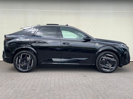 Peugeot e-3008 GT Exclusive 210 73 kWh 360 Camera | 11kW lader | Focal-Audio | Elektrische Stoelen | Keyless | L... ActivLease financial lease