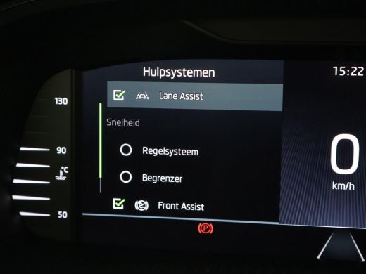 Skoda Octavia Combi 1.0 TSI RACE BLUE + WEGKL. TREKHAAK | VIRTUAL COCKPIT | APPLE CARPLAY | NAVIGATIE | LED ActivLease financial lease