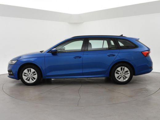 Skoda Octavia Combi 1.0 TSI RACE BLUE + WEGKL. TREKHAAK | VIRTUAL COCKPIT | APPLE CARPLAY | NAVIGATIE | LED ActivLease financial lease