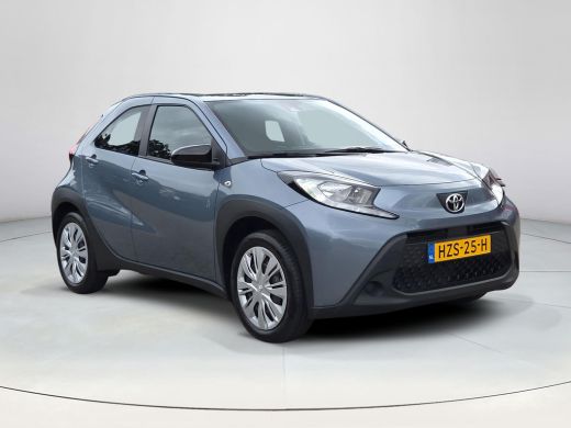 Toyota Aygo 1.0 VVT-i MT Play | Apple CarPlay | Parkeercamera | Rijklaar incl. garantie | ActivLease financial lease