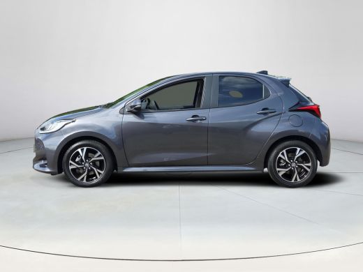 Toyota Yaris 1.5 Hybrid 115 Dynamic | Stoel/Stuur verw. | Parkeersens. | Blindspot | Rijklaar incl. garantie | ActivLease financial lease