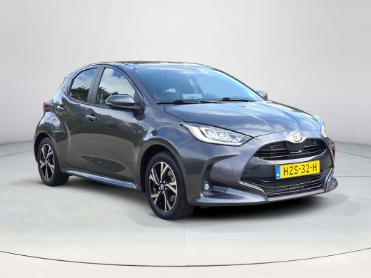 Toyota Yaris 1.5 Hybrid 115 Dynamic | Stoel/Stuur verw. | Parkeersens. | Blindspot | Rijklaar incl. garantie | ActivLease financial lease