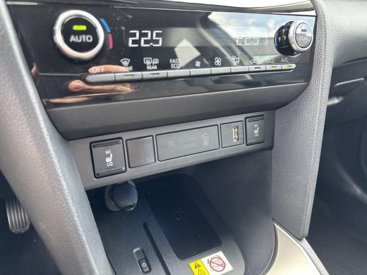 Toyota Yaris Cross 1.5 Hybrid Executive | JBL Audio | HUD | Elektrisch bedienbare achterklep | ActivLease financial lease