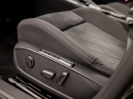 Volkswagen Golf Variant 1.0 TSI Life Sport (APPLE CARPLAY, GROOT NAVI, STUUR/STOELVERWARMING, MEMORY SEAT, GETINT... ActivLease financial lease