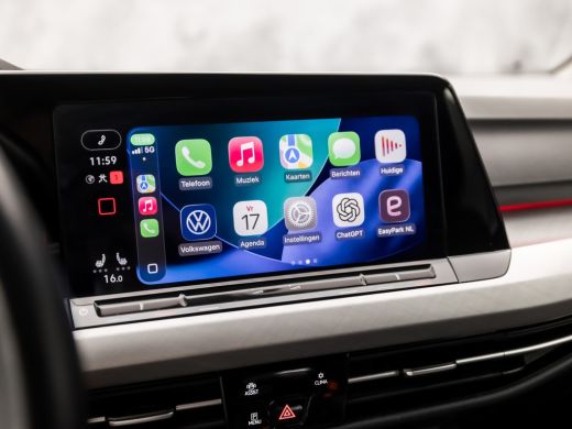 Volkswagen Golf Variant 1.0 TSI Life Sport (APPLE CARPLAY, GROOT NAVI, STUUR/STOELVERWARMING, MEMORY SEAT, GETINT... ActivLease financial lease