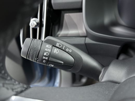 Volvo  C40 Recharge Single Motor Ultimate | 360&deg; Camera | Nubuck Bekleding | H&K Audio | All Season Banden |... ActivLease financial lease
