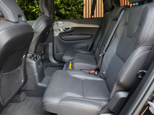 Volvo  XC90 2.0 T8 Recharge AWD Ultra Dark Black | Full Option! | Trekhaak | Luchtvering | Bowers&Wilkins | M... ActivLease financial lease