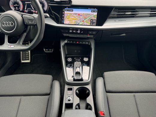 Audi A3 Sportback 35 150pk TFSI S edition Sonos premium 3D |  Audi drive select | Parkeersensoren voor & ... ActivLease financial lease