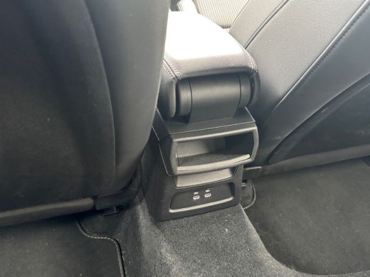 Audi A3 Sportback 35 150pk TFSI S edition Sonos premium 3D |  Audi drive select | Parkeersensoren voor & ... ActivLease financial lease